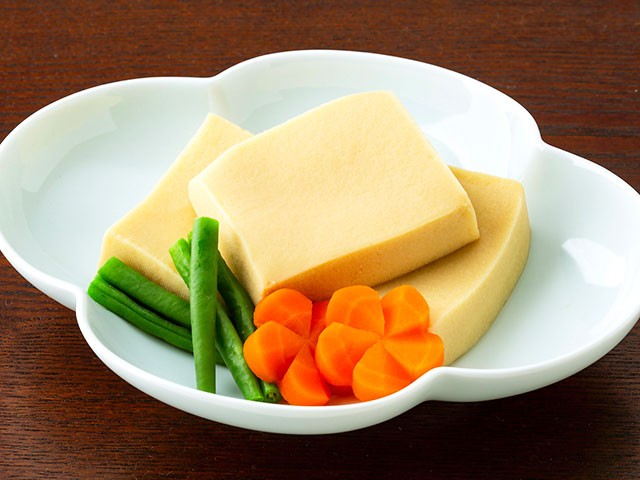 高野豆腐の含め煮 カマダレシピ 鎌田醤油 かまだしょうゆ 公式通販サイト