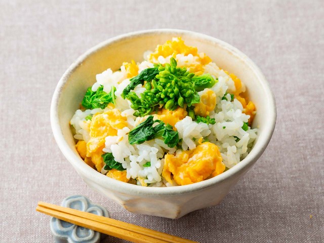 菜の花と炒り卵の混ぜご飯 カマダレシピ 鎌田醤油 かまだしょうゆ 公式通販サイト