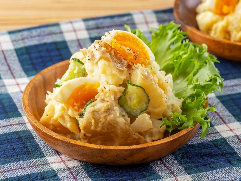 にんにくだし醤油のポテトサラダ