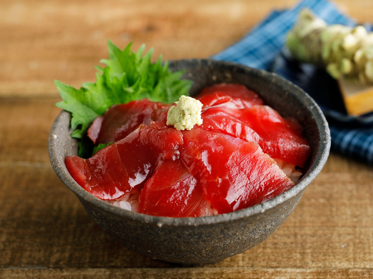 マグロ丼