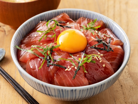 マグロの漬け丼