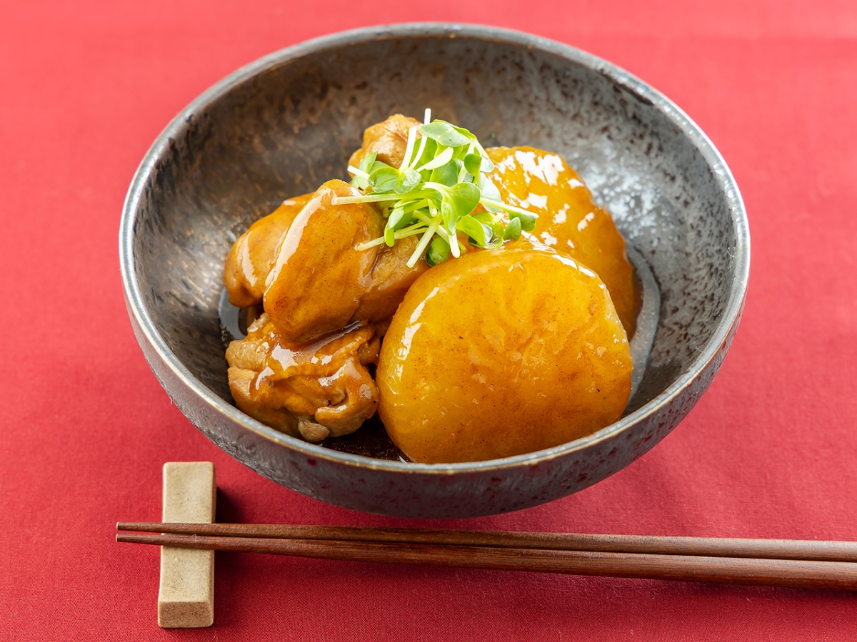 鶏肉と大根のソース煮