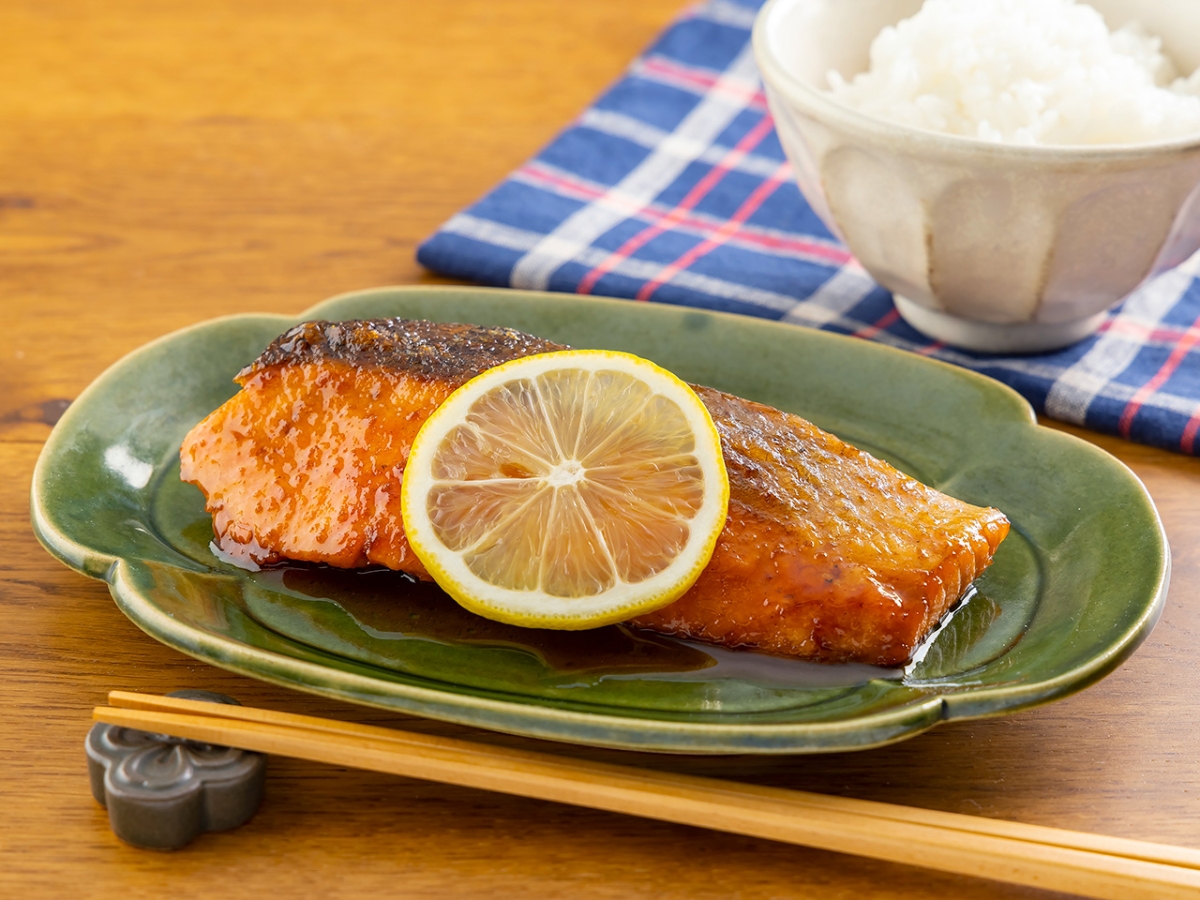 鮭のにんにくだし醤油焼き