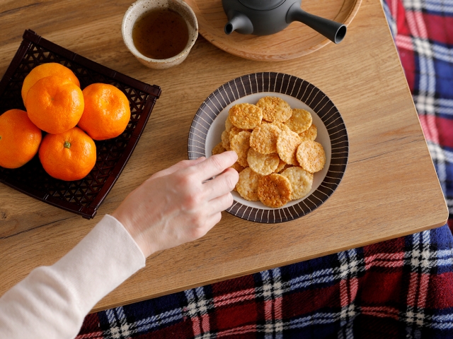 ちっちゃいおせんべいと調味料セット